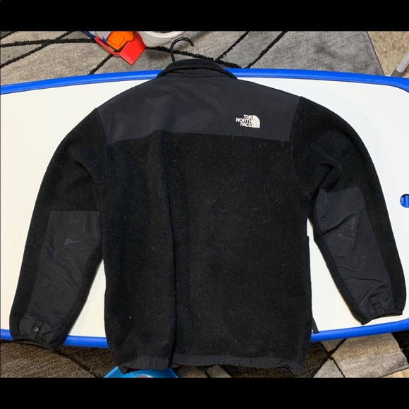 🚫SOLD🚫Black North face fleece (boys) - Picture 3 of 3